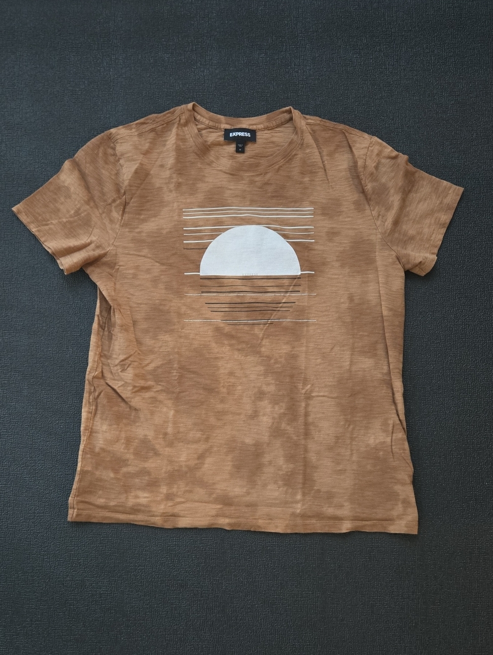 Express Brown Short-Sleeve Graphic Crewneck T-Shirt